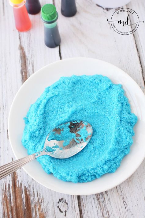 Kenetic Sand, Kinetic Sand Recipe, Nanny Crafts, Gems Crafts, Make Kinetic Sand, Sand Recipe, Diy Moon Sand, Homemade Moon Sand, Diy Kinetic Sand