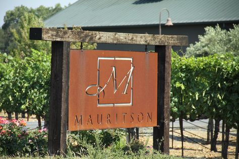 Mauritson Winery - Dry Creek Ranch Signs Entrance, Winery Signs, Ranch Entrance Ideas, Metal Letter Signs, Neighborhood Signs, Brewery Signs, Farm Entrance, Western Signs, Ranch Sign