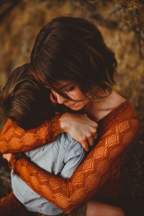 Moody Family Photos, Mom And Me Photos, Creative Halloween Costume Ideas, Mother Son Photos, Son Photo Ideas, Fam Pics, Desert Photoshoot, Inspiration Photoshoot, Mommy And Me Photo Shoot