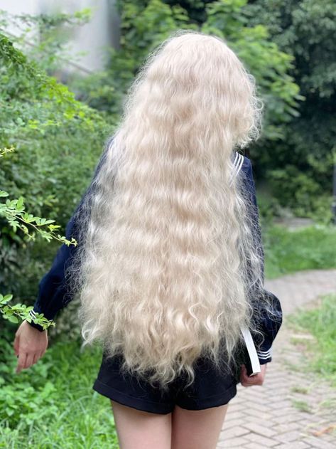 This price is for a wig only, others are not included.   	 		 			Size 			Free Size 		 		 			Full Length 			100 Curly Pink Hair, Targaryen Hair, Long Blonde Curls, Messy Blonde Hair, Long Blonde Curly Hair, Sea Hair, Curly Synthetic Wig, Long Blonde Wig, Hair Doctor