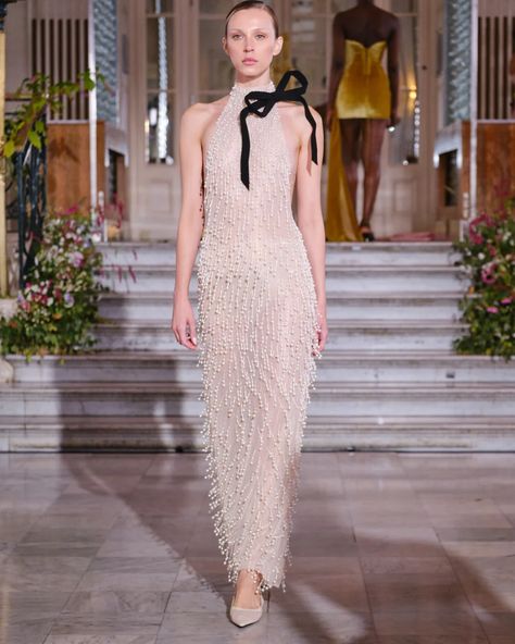 Party Fringe, Balance In Life, 2024 Style, Ashley Benson, Wedding Outfits, Season 4, London Fashion, Fashion Week Spring, London Fashion Week