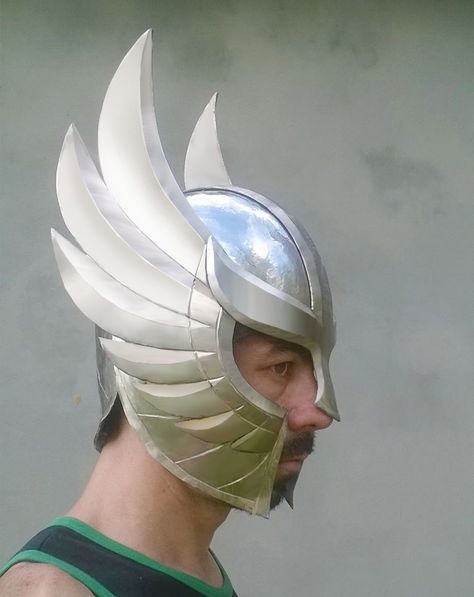 Lion Helmet Armor, Valkyrie Helmet, Bird Helmet, Fox Reference, Winged Helmet, Metal Helmet, Owl Character, Armor Design, Helmet Armor