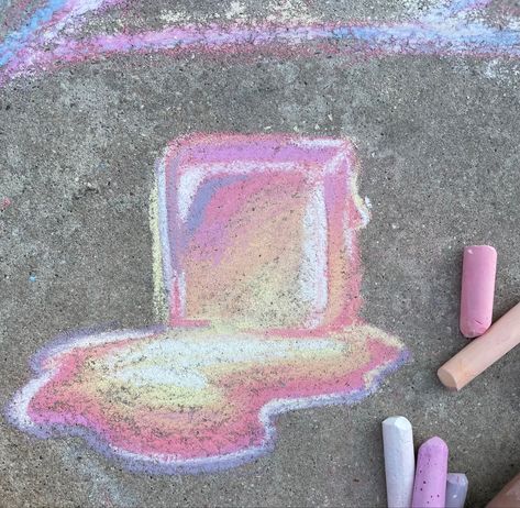 Sunset colors ice cube! Chalk is such fun when the weather is nice. Sunset Chalk Art, Easy Chalk Drawings, Street Chalk Art, When The Weather Is Nice, Fun Chalk Art, Square Pictures, Chalk Ideas, Sidewalk Chalk Art, Pretty Artwork