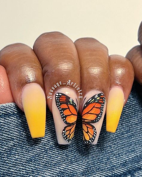 Bright Butterfly Nails, Half Butterfly Nail Art, Monarch Butterfly Nails Acrylics, Orange Butterfly Nail Designs, Butterfly Design On Nails, Colorful Butterfly Nails, Butterfly Summer Nails, Monarch Butterfly Nail Art, Butterflies Nails Design