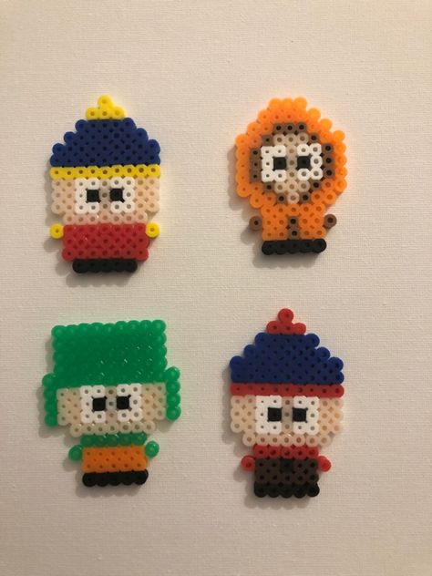 Kanye West Perler Beads, Eye Of Ender Perler Beads, The Lorax Perler Bead, Perler Bead Collection, Cool Peeler Beads, Perel Bead Ideas Cute, Iron Bead Designs, Tyler The Creator Perler Beads, Shrek Perler Beads