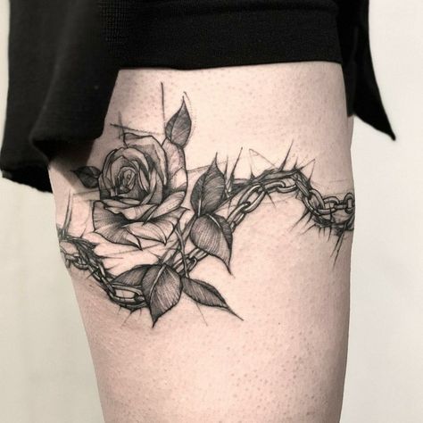 Rose Thorn Tattoo, Barbed Wire Tattoo, Wire Tattoo, Thorn Tattoo, Barbed Wire Tattoos, Tato Salib, Tato Paha, Chain Tattoo, Rose Tattoos For Men