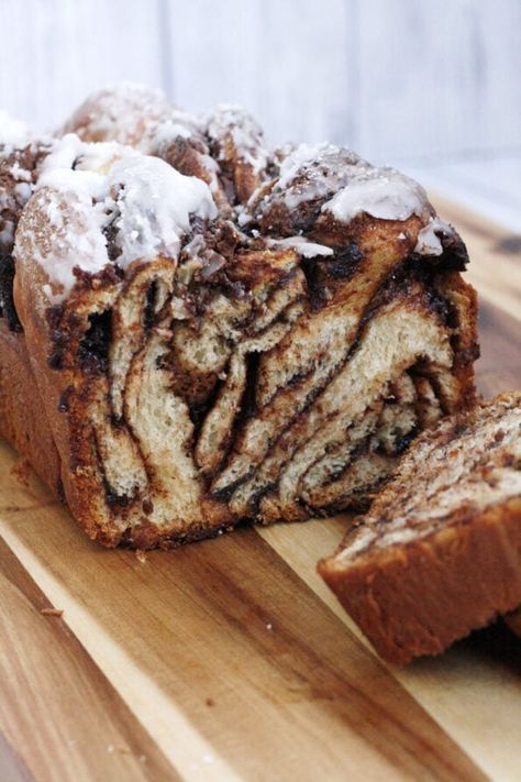 Nutella Babka, Babka Recipe, Chocolate Babka, Super Easy Recipes, Caster Sugar, Baking Tins, Skewers, Food Photo, Easy Recipe