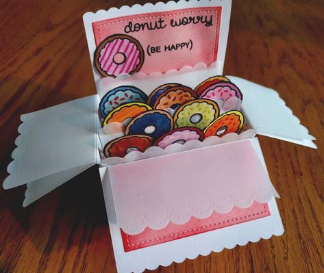 Donut Cards, خريطة ذهنية, Pop Up Box, Donut Worry, Pop Up Box Cards, Box Cards, Interactive Cards, Birthday Cards Diy, Lawn Fawn