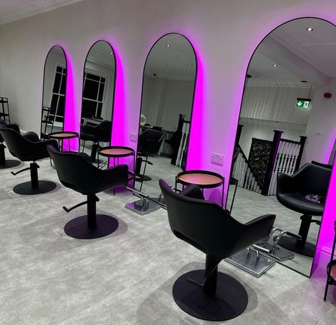 Salon Styling Chairs Minerva Beauty, Nail Room Suite, Salon Setup Ideas Spaces, Small Hair Studio Decor, Rich Off Hair Wall Decor, Shampoo Bar Salon Ideas, Own Salon Aesthetic, 10x10 Salon Suite Layout, Purple Salon Ideas