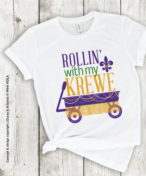 Kids Mardi Gras Shirt, Teen Birthday Party Games, Mardi Gras Centerpieces, Mardi Gras Food, Mardi Gras Outfits, Mardi Gras Costumes, New Orleans Mardi Gras, Mardi Gras Shirt, Birthday Party For Teens