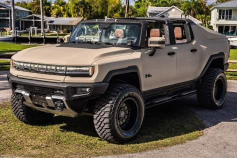 Electric Hummer, Britney Griner, Vehicle Aesthetic, Hummer Ev Suv, New Hummer, Banana Cookie Recipe, Banana Cookie, Luxury Suv Cars, Gmc Hummer Ev