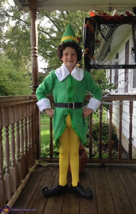 Natasha: My son is wearing this costume. He asked me to make it due to Elf being his favorite movie. The only thing bought was the shoe base and wig. Everything... Elf Costume Diy, Christmas Elf Costume Diy, Buddy The Elf Costume, Diy Elf Costume, Christmas Character Costumes, Coco Costume, Elf Costumes, Christmas Showcase, Elf Party