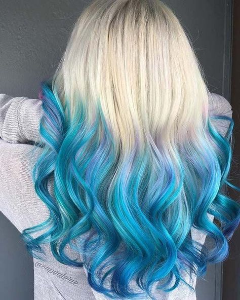 Blue And Blonde Hair, Blonde And Blue Hair, Funky Hair Colors, Ombre Hair Color Ideas, Hair Color Idea, Blue Ombre Hair, Brown Ombre Hair, Pretty Hair Color, Funky Hairstyles