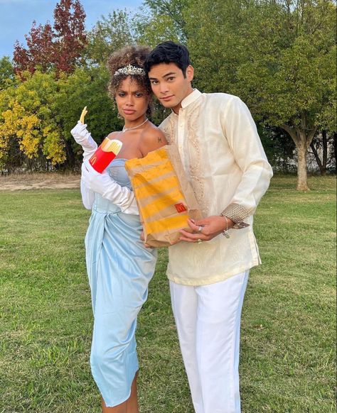 Interacial Couples Costumes, Biracial Couple Halloween Costumes, Interracial Couples Costume Ideas, Halloween Costume Ideas For Interracial Couples, Couples Costumes Interracial, Interracial Celebrity Couples Bwwm, Interracial Couples Bwwm, Biracial Couples, Sister Poses