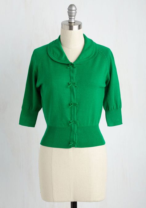 collar, color Pinup Skirt, Retro Fashion Outfits, Chocolate Shake, Retro Sweater, Cute Cardigans, Green Outfit, Style Cardigan, 50s Fashion, 1950s Fashion