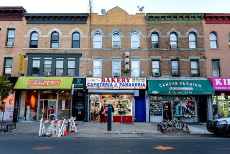 No Sleep Till Brooklyn, Brooklyn Neighborhoods, Nyc Real Estate, New York City Apartment, Brooklyn Heights, Small Buildings, City Vibe, Blog Images, Pack Your Bags