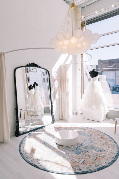 Luxury bridal shop in Kansas City and Saint Louis Bridal Shops Interior, Bridal Boutique Exterior, Bridal Dress Store, Bridal Boutique Ideas, Small Bridal Shop Interior, Bridal Shop Design, Bridal Botique Interiors, Bridal Store Interior Design, Bridal Fitting Room