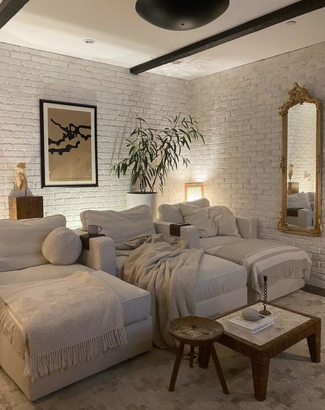 Hangout Living Room, Love Sac Sectional Ideas Basement, Couches For Small Living Rooms Cozy, Lovesac Living Room Ideas, Modular Couch Living Room Ideas, Basement Couch Ideas, Love Sac Sectional Ideas, Lovesac Sactional Ideas, Comfy Basement