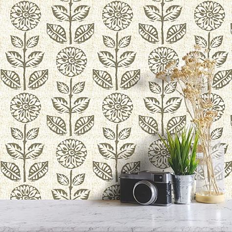 Retro Peel And Stick Wallpaper, Wallpaper Cabinets, Floral Peel And Stick Wallpaper, Wallpaper Vinyl, Retro Farmhouse, Apartment Items, Vintage Flowers Wallpaper, Wallpaper Floral, Wallpaper Vintage