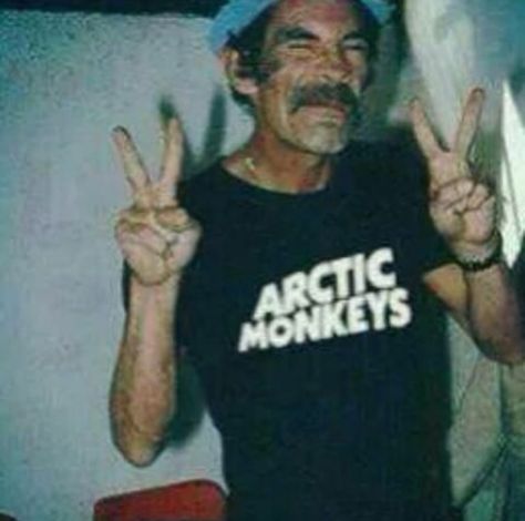 Arctic Monkeys Profile Pic, Arctic Monkeys Funny Pics, Arctic Monkeys Profile Picture, Monkey Icon, Arctic Monkeys Wallpaper, Monkey Wallpaper, Monkey 3, Artic Monkeys, Lol Memes