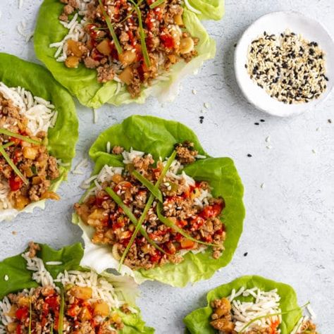 Healthy Thai Chicken, Dinner Ideas Slow Cooker, Low Carb Dinner Ideas, Lettuce Boats, Thai Chicken Lettuce Wraps, Lasagna Stuffed Peppers, Easy Lettuce Wraps, Asian Chicken Lettuce Wraps, Best Low Carb Recipes