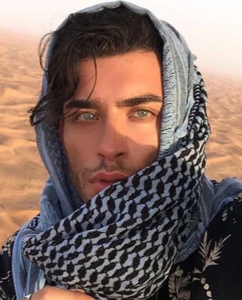 Model Eyes, Middle Eastern Men, Handsome Italian Men, Toni Mahfud, Blue Eyed Men, Handsome Arab Men, Arabian Beauty, Unique Faces, Arab Men