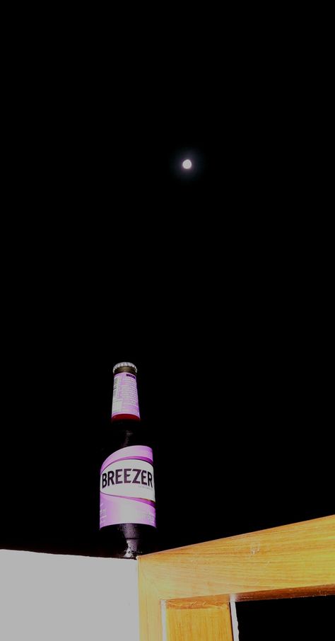 #breezer #beer #love #bacardi #nature #drinks #speargun #bounty #whiteseabass #bendo #rollergun #sosandiego #deepsea #butterball #lineagecharters #jellotail #yellowtail #kelp #skipjack #tuna #spearfishing #sandiego #yt #cptbly #bft #straightshooter #charterboat #yft #freediving #neptonics Rat Poison Snapchat Story, Night Walk Snapchat Stories India, Drink Snapchat Story Night, Breezer Bottle Snap, Cheers Snapchat Stories, Food Night Snapchat, Night Street Food Snap, Snap Night Story, Drinks Snapchat Story Night