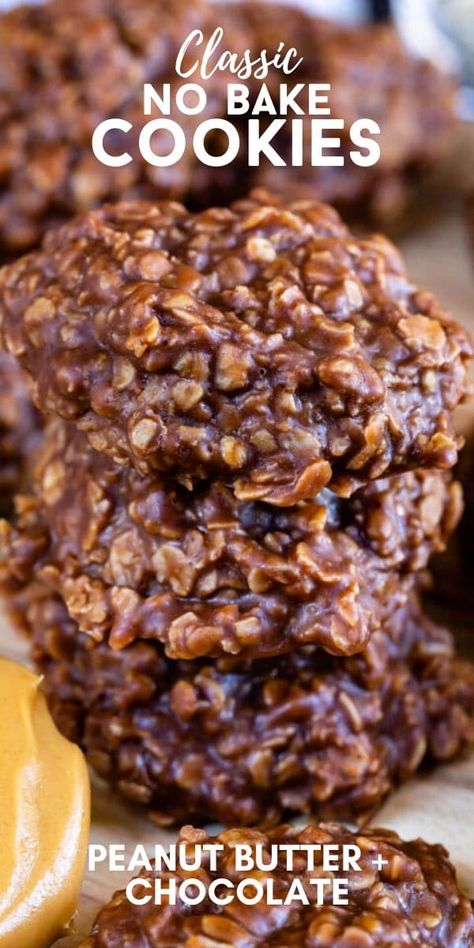 Classic No Bake Cookies, Best No Bake Cookies, Oat Cookie Recipe, Easy No Bake Cookies, Dessert Hacks, Chocolate No Bake Cookies, Crazy For Crust, Chocolate Oatmeal Cookies, Peanut Butter No Bake