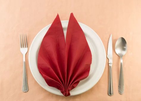 How to Fold Cloth Napkins: 28 Different Ways Thanksgiving Cloth Napkins, Thanksgiving Folded Napkins, How To Fold Cloth Napkins, How To Fold Napkins Fancy, Cloth Napkin Folding Ideas, Folding Cloth Napkins, Fold Cloth Napkins, Table Napkin Folding, Napkin Ring Folding