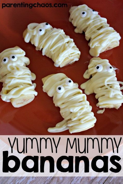 In search of a tasty treat for Halloween? Need a frightfully fun snack for your Halloween party? Try one of these fun food treats. Click the link below the picture to get to the recipe! Lazarus Snack Ideas, Ancient Egypt Party Food, Egypt Party Ideas, Egypt Activities For Preschool, Mummy Bananas, Ancient Egypt Activities For Kids, Snacks Decoration Ideas, Egyptian Snacks, Egyptian Party Ideas