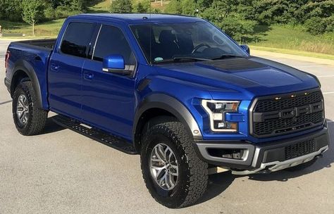 Green Jeep Wrangler, Ford Raptor Truck, Ford V6, Trucks For Sell, Raptor Truck, Ford Lobo, Red Mustang, Family Cars, Green Jeep