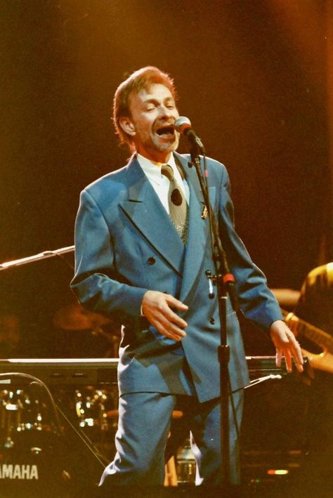 Bobby Caldwell (1951-2023) Iconic Singers, Bobby Caldwell, Fav Artist, Project Plans, Double Breasted Suit, Singers, Singing, Audio, Wallpapers