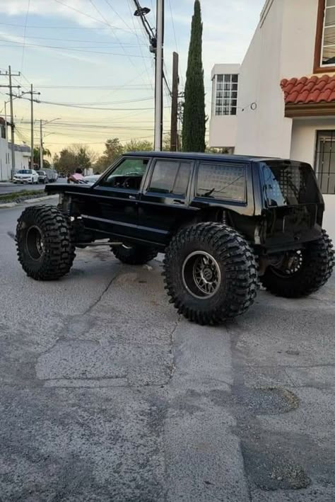 Lifted Xj, Jeep Xj Camping, Xj Jeep, Jeep Sport, Jeep Xj Rock Crawler, Xj Cherokee Mods, Jeep Zj, 1993 Jeep Wrangler Yj, Jeep Xj Mods