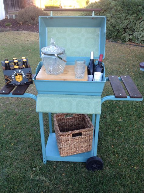 Repurposed grill into bar cart Repurposed Grill, Backyard Grill, Potting Benches, Tea Cart, Flea Market Flip, Backyard Grilling, Garden Junk, Citronella Candles, Potting Bench