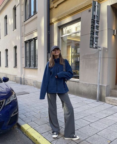 Outfits Minimal, Trending Looks, Minimalist Street Style, Fashion Content, Autumn Fits, Model Outfits, Stockholm Fashion, Minimal Style, Mode Inspo