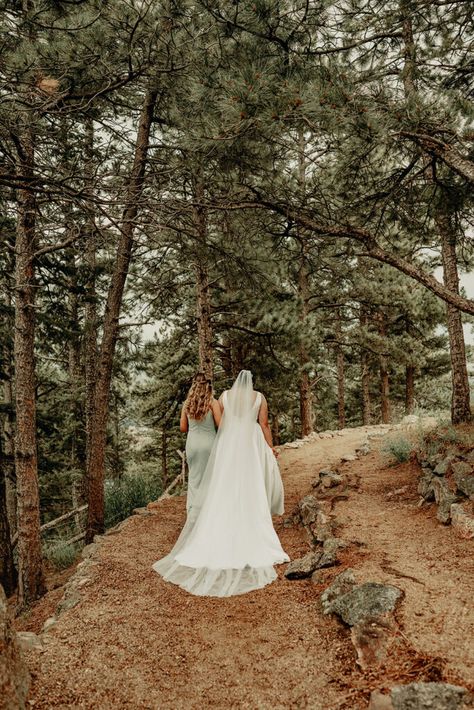 A guide to a having an elopement or wedding at Sunrise Amphitheater, Boulder. Perfect venue near Boulder with views of the mountains and the city. Bride Walking Down Aisle, Amphitheater Wedding, Wedding Venues Colorado, Mountain View Weddings, Boulder Wedding, Colorado Mountain, Colorado Elopement, Denver Wedding, Elopement Locations