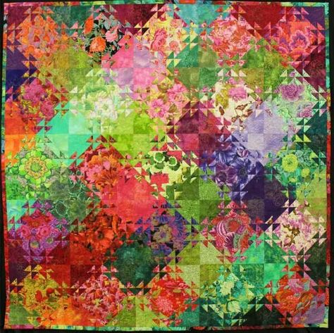 This prize winning quilt belongs to Jenny Bowker. Gorgeous Bed Quilt. Shimmer Quilt, Triangles Quilt, Square Dancers, Quilt Board, Watercolor Quilt, Triangle Quilt Pattern, Triangle Quilts, Kaffe Fassett Quilts, Half Square Triangle Quilts