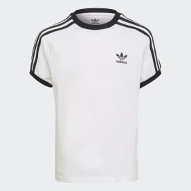 Camisa Adidas, Adidas Tshirt, Kid Lifestyle, Adidas Trefoil, Adidas T Shirt, Cotton Farming, Adidas Shirt, Sporty Look, Adidas Online