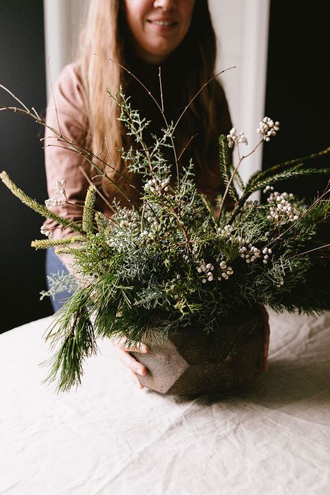 How to Make a Foraged Evergreen Centerpiece for Your Winter Table Foraging Christmas Decor, Christmas Dried Flower Arrangements, Foraged Centerpiece, Christmas Centerpieces For Table, Evergreen Centerpiece, Apres Party, Woodland Christmas Theme, Farm Workshop, Hygge Holiday