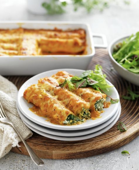 Sage Pasta Sauce, Pumpkin Sage Pasta, Sage Pasta, Spinach Cannelloni, Cannelloni Recipe, Ricotta Cannelloni, Sage Sauce, Cannelloni Recipes, Carb Loading