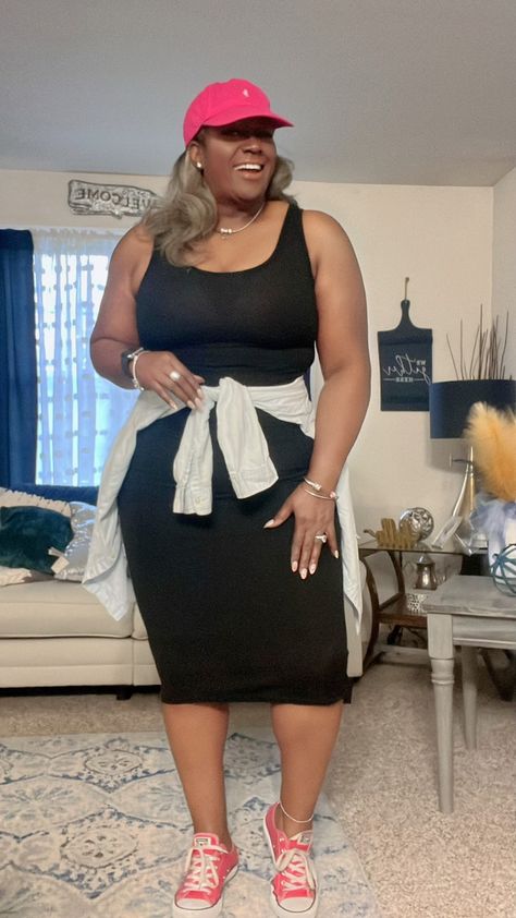 Casual Spring Outfits 2024 Plus Size, Casual Date Night Outfit Summer Curvy, Curvy Athleisure Outfits, Athleisure Outfits Casual, Casual Date Night Outfit Summer, Gym Chic, Dress And Sneakers Outfit, Curvy Casual Outfits, Chic Clothing Style