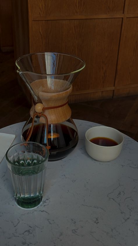 Chemex Aesthetic, Chemex Coffee, Coffee Aesthetic, First Apartment, Kitchen Dishes, Coffee Maker, Kitchen Appliances, Apartment, Coffee