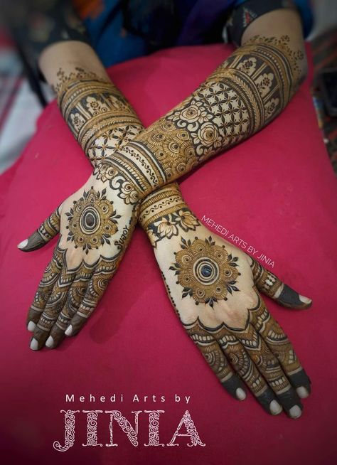 Henna Designs Till Elbow, Mehendi Ideas, Indian Mehendi, Palm Mehndi, Hand Mehendi, Mehedi Design, Palm Mehndi Design, Bridal Mehendi, Mehendi Design