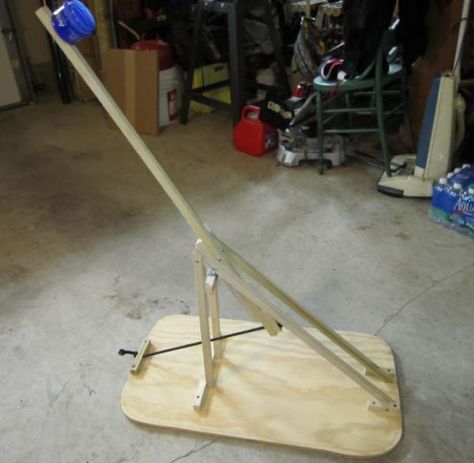 Reverse Powered Catapult Catapult Ideas, Wooden Catapult, Catapult Project, Pumpkin Chunkin, Girl Scout Crafts, Woodworking Toys, Brownie Girl Scouts, Scouts Crafts, Woodworking For Kids