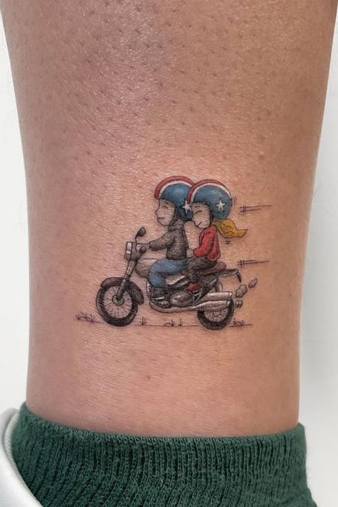 The art of making tattoos is known as tattooing. Tattoos comprise three broad categories, decorative, symbolic, and pictorial. These tattoos are mostly made on the hands and legs. 📷 Photos credits: Vasıf Daniel Kahraman https://www.instagram.com/by_vas/ Salib Tattoo, Moped Tattoo, Motorcycle Tattoo For Women, Vespa Tattoo, Biker Tattoos Designs, Matching Tattoos For Couples, Pop Culture Tattoos, Calf Tattoo Men, Son Tattoos