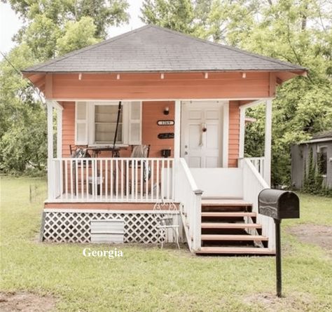 Georgia Shotgun House For Sale $42K - Old Houses Under $50K Shotgun House Floor Plans, Shotgun House Interior, Shotgun House Plans, Shotgun House, Creative Flooring, Sims Builds, House Extension, Back Door, House Extensions