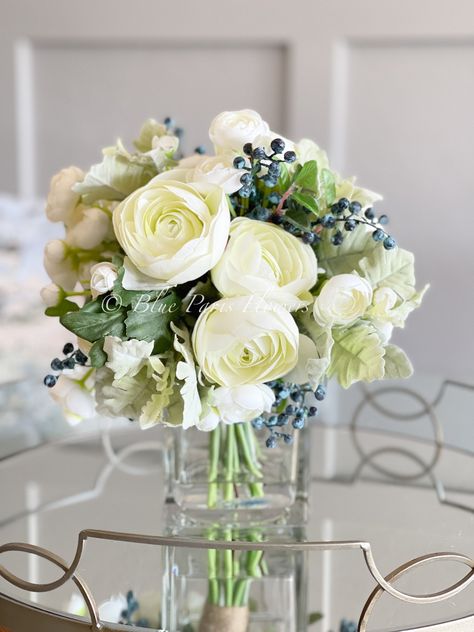 Faux flowers decor