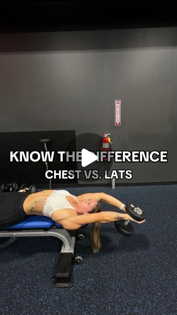 Emily Buwalda on Instagram: "📥 drop these LAYING DUMBBELL PULLOVERS (chest & back/lat variations) into your next upper body day! 🔥
•
💎 CHEST PULLOVERS - if you want to target your chest, keep your elbows INWARDS! 💯
💎 BACK/LAT PULLOVERS - if you want to target your lats, turn your elbows OUTWARDS! 💯
•
🧨 pro tip - start with a lighter dumbbell, get the form down, then add some weight! 🔥
•
❀  the elbow position determines what part you’re actually working. 👀
❀  you can even try these exercises on a slight incline bench as well for more range of motion! 🔥
❀  to hit the chest, keep your arms as straight as possible!
❀  lower your arms down as far as you can (or what’s most comfortable for you) and SQUEEZE the chest to bring the dumbbell back up to starting position.
❀  the further dow Lat Exercises For Women Dumbbells, Dumbbell Chest Workout, Chest And Back Workout, Upper Body Day, Straight As, Dumbell Workout, Incline Bench, Chest Workout, Back Workout