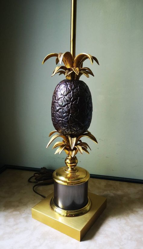 Vintage gold pineapple table lamp Bronze Brass Gold Accent lamp Pineapple decor Ananas lamp Gold lamp Desk lamp Ananas decor Gold table lamp Gold Leaf Decor, Pineapple Table, Pineapple Lamp, Lamp Gold, Bronze Lamp, Pineapple Decor, Lamp Desk, Gold Lamp, Gold Pineapple