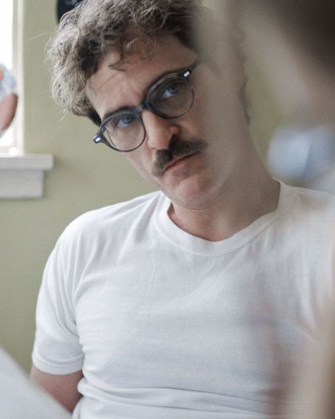 Joaquin Phoenix Updates (@DailyJoaquin) / Twitter Joaquin Phoenix Her, Her 2013, Spike Jonze, Gary Sinise, John Malkovich, Arcade Fire, River Phoenix, Rooney Mara, Gary Oldman